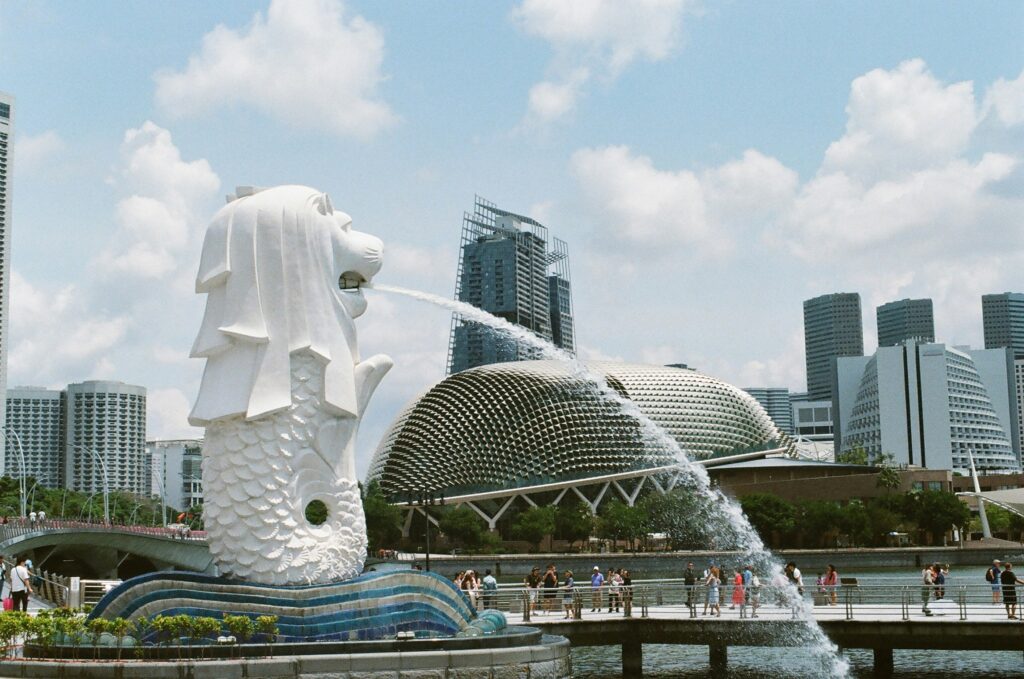 Move To Singapore From Hong Kong